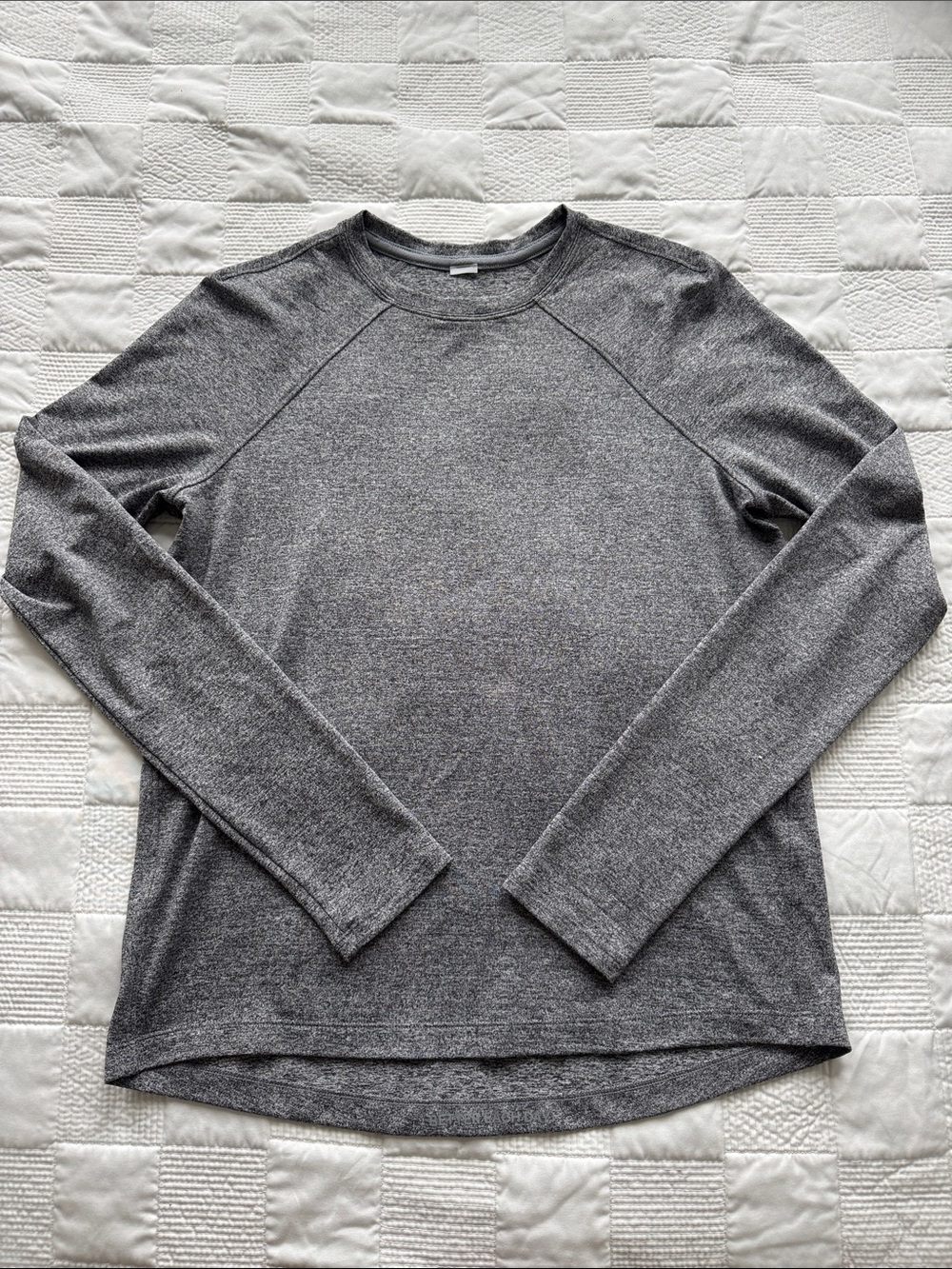lululemon athletica Gray Heather Long Sleeve Crew